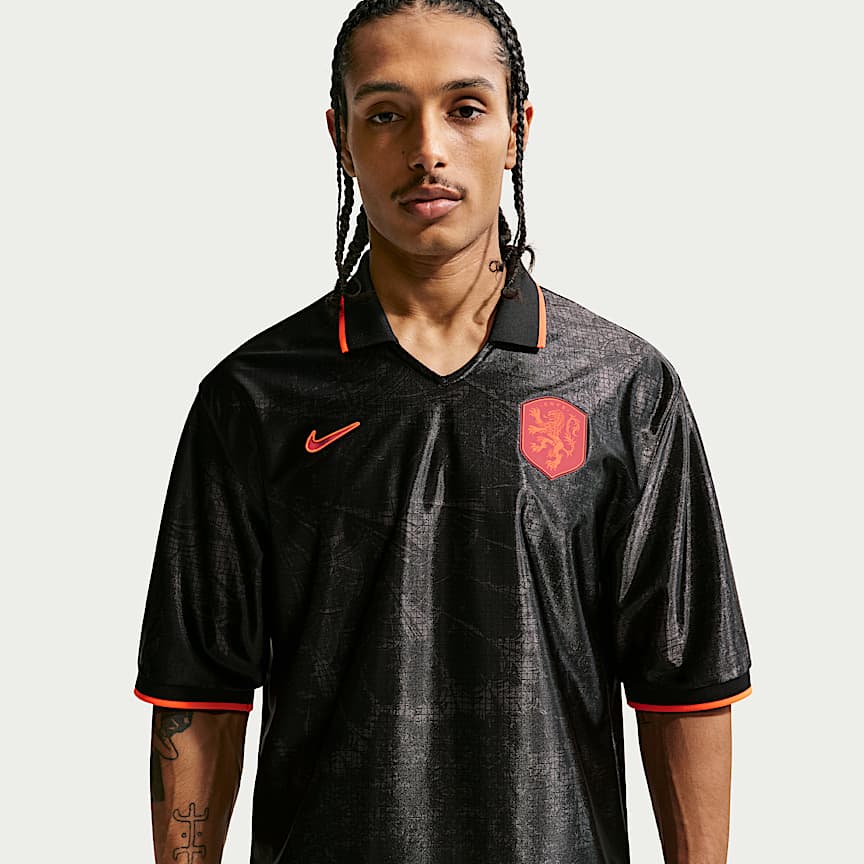 FC Barcelona 2025/26 Match Fourth Men's Nike Dri-FIT ADV Football